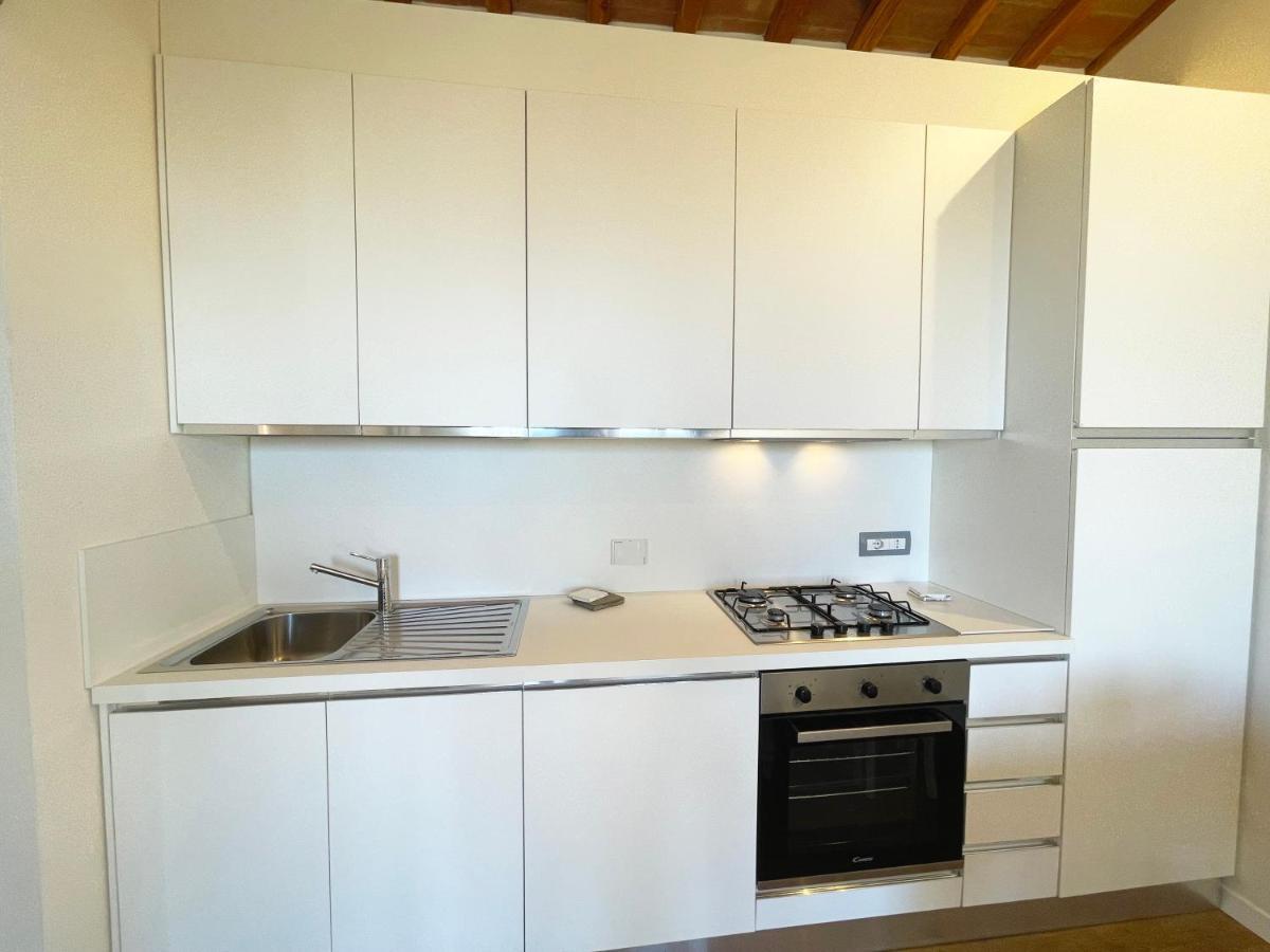 Oliveta Blu: Elegante A Due Passi Dal Centro Apartamento