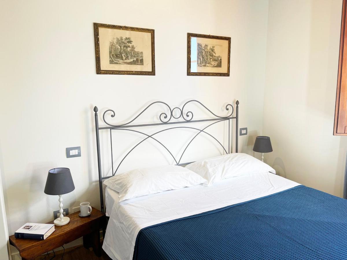 Oliveta Blu: Elegante A Due Passi Dal Centro Appartement Sienne